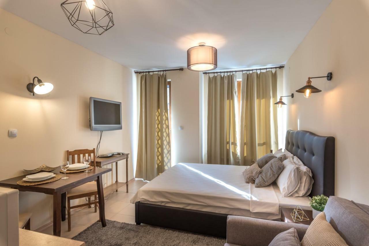 ★ Stylish & Cozy Studios In Valentina Heights Boutique Hotel ★ Бансько Екстер'єр фото