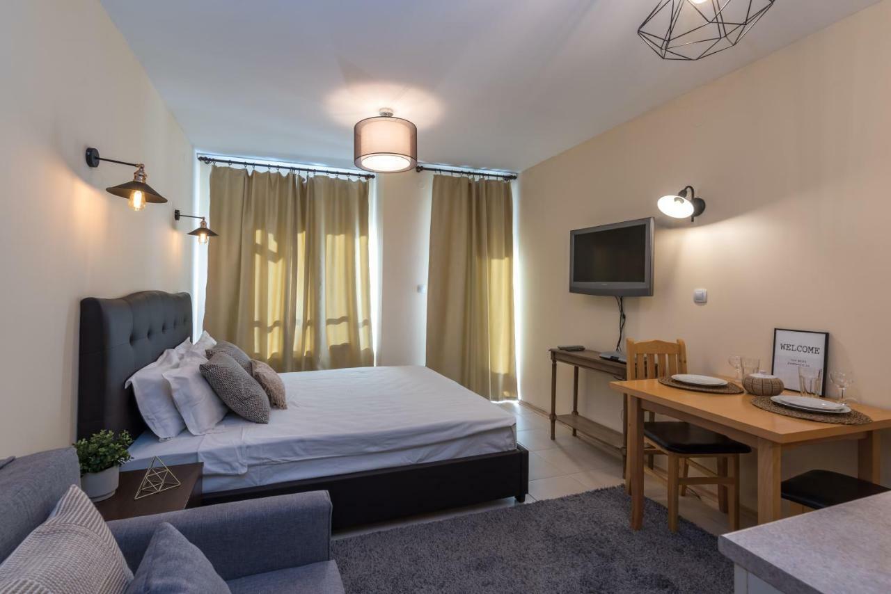 ★ Stylish & Cozy Studios In Valentina Heights Boutique Hotel ★ Бансько Екстер'єр фото